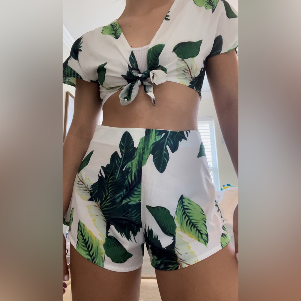 beachy two piece set!